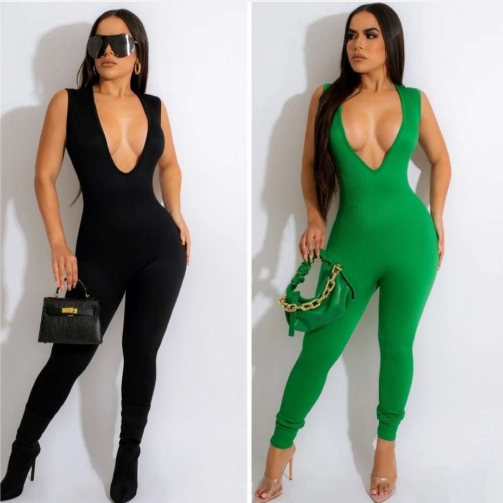 Stretchy Ribbed sleeveless Jumpsuit